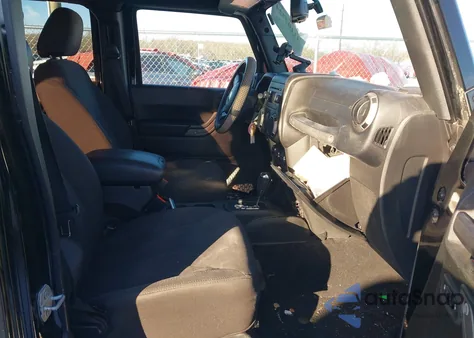 2016 Jeep Wrangler Unlimited Sport из США, поврежденный, VIN 1C4BJWDG7GL309344